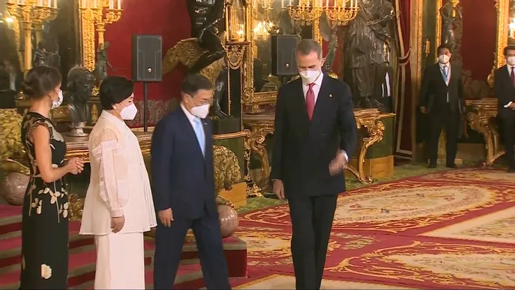 Cena de estado ofrecida por Sus Majestades los Reyes_20210616_034926.306.png