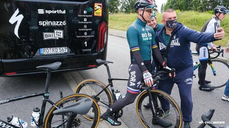 Peter-Sagan-Specialized-Roubaix-Mechanical3585-1340x754.jpg