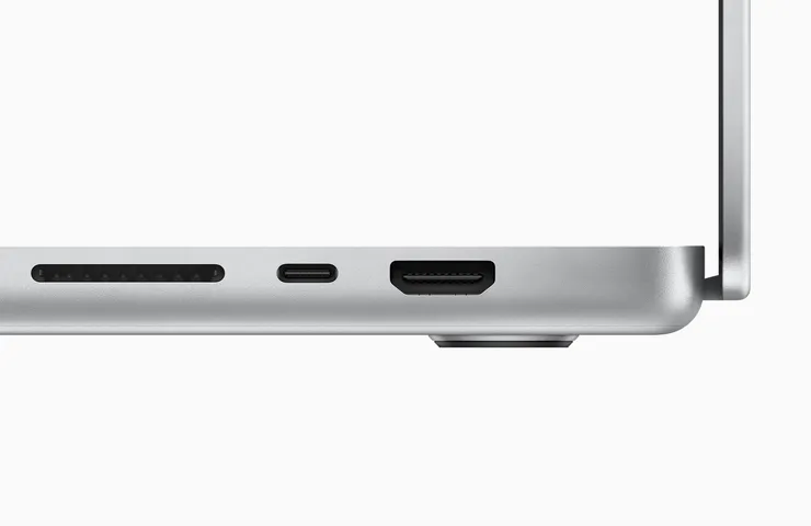 Apple_MacBook-Pro_Ports_10182021.jpg