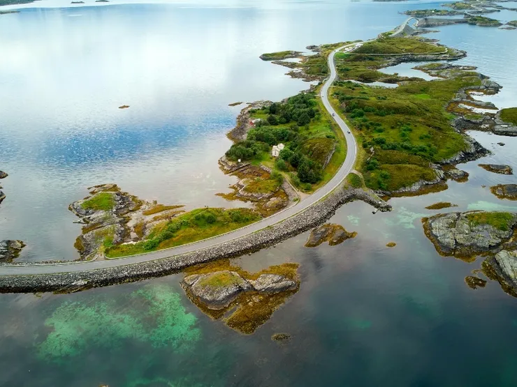 AtlanticRoad1.jpg