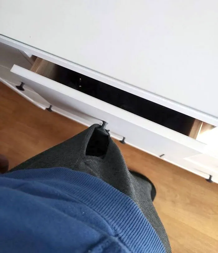 infuriating-annoying-things-8-6501b5d8cff45__700.jpg