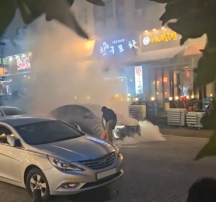 녹화_2024_08_17_12_01_55_290.mp4_20240817_125434.965.jpg