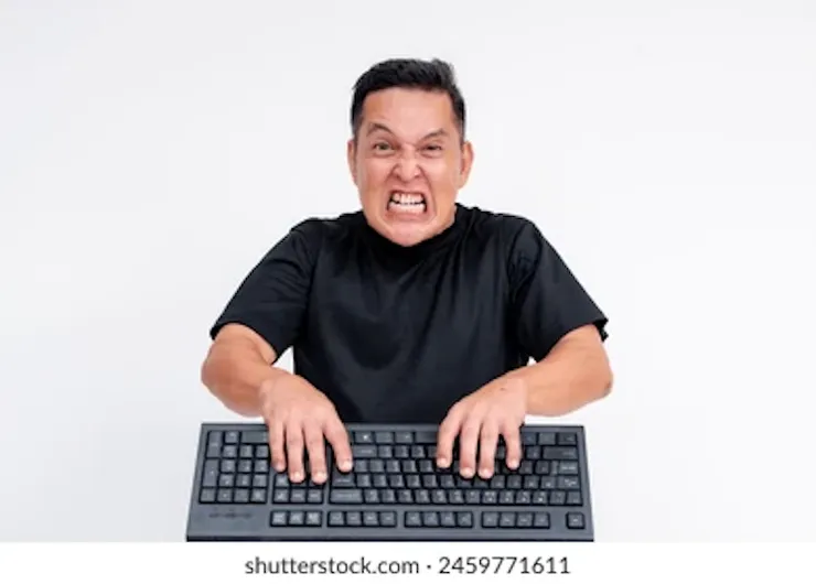 middle-aged-man-mad-livid-260nw-2459771611.jpg 복사본.png