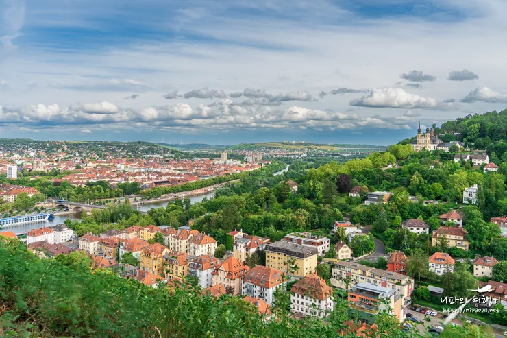 CHM02700-HDR.jpg
