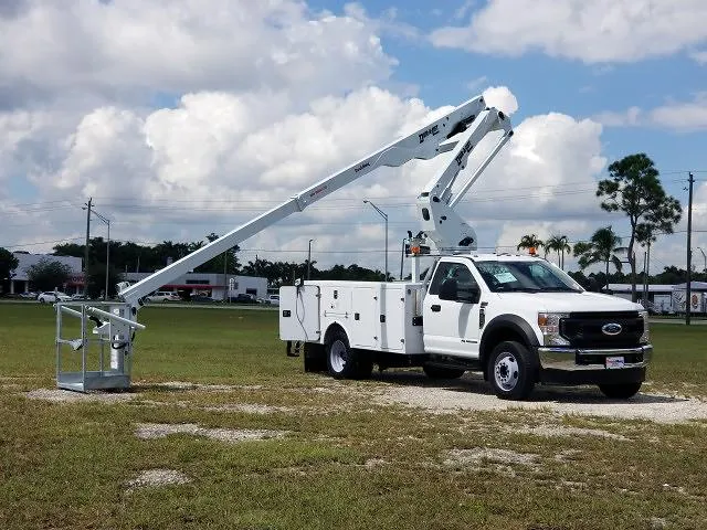 2022-ford-f-450-2.jpg