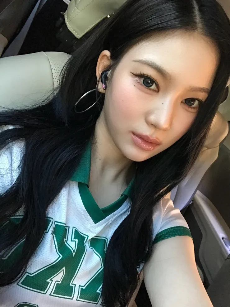 HToNQHLacAA84FE.jpg