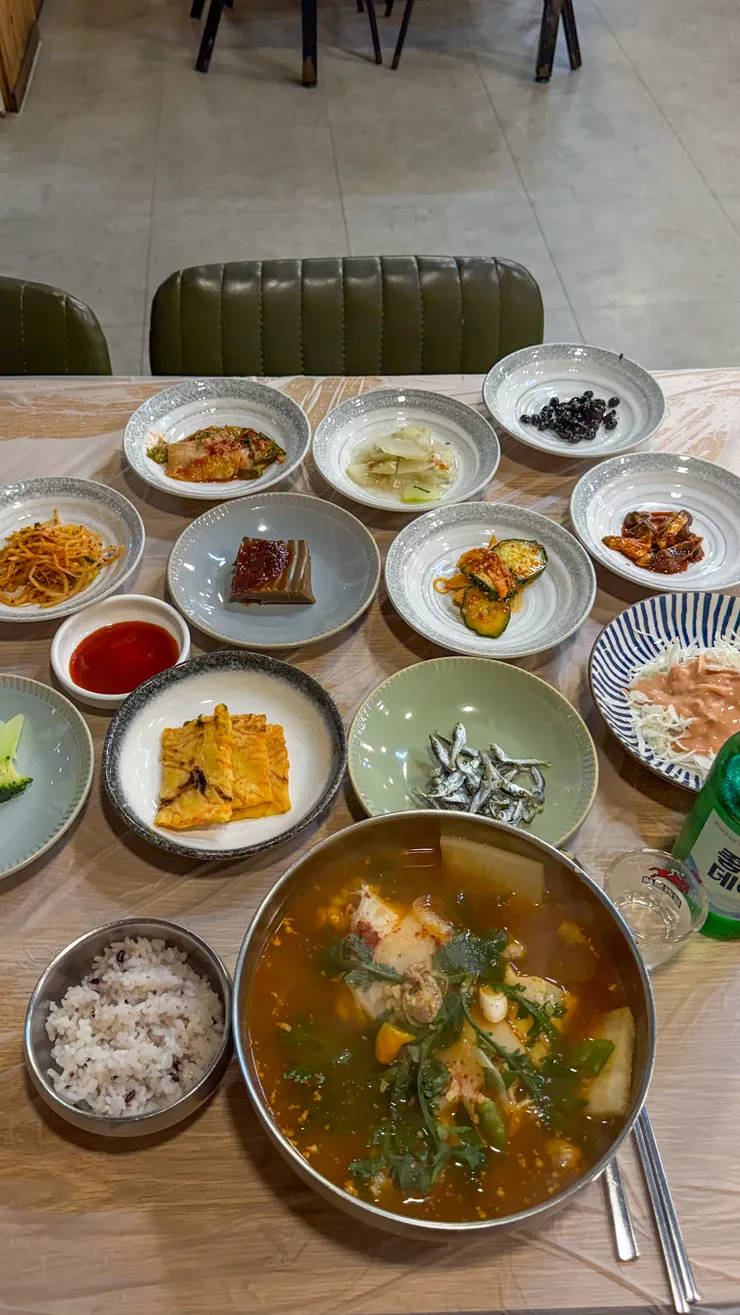 경상남도 통영시 어부의식탁. 이미지 2