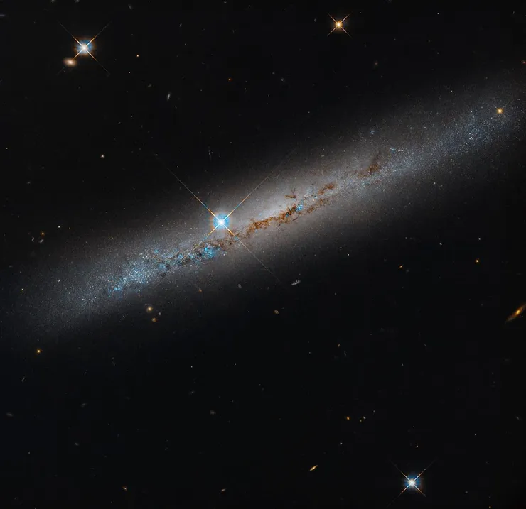 Hubble_NGC1827_1_flat_FINAL.jpg