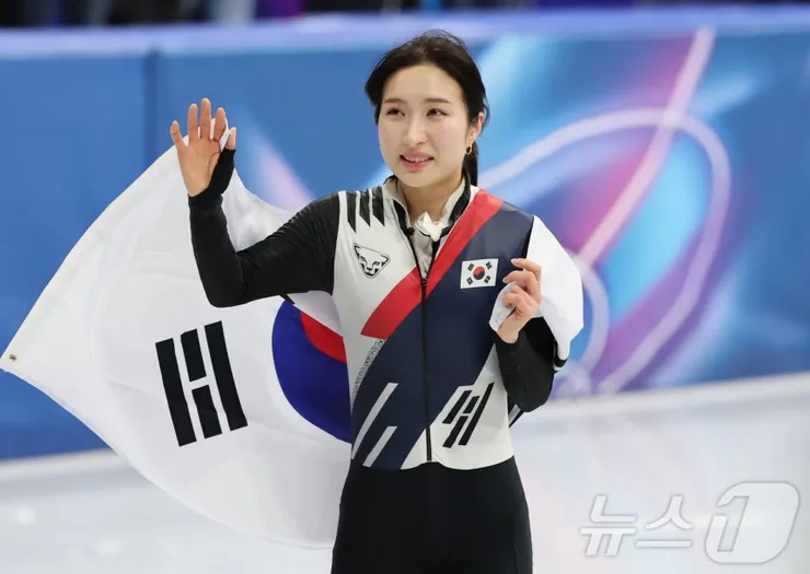 김길리, 쇼트트랙 女 1000m 동메달 획득… 대한민국 6번째 메달 이미지 5