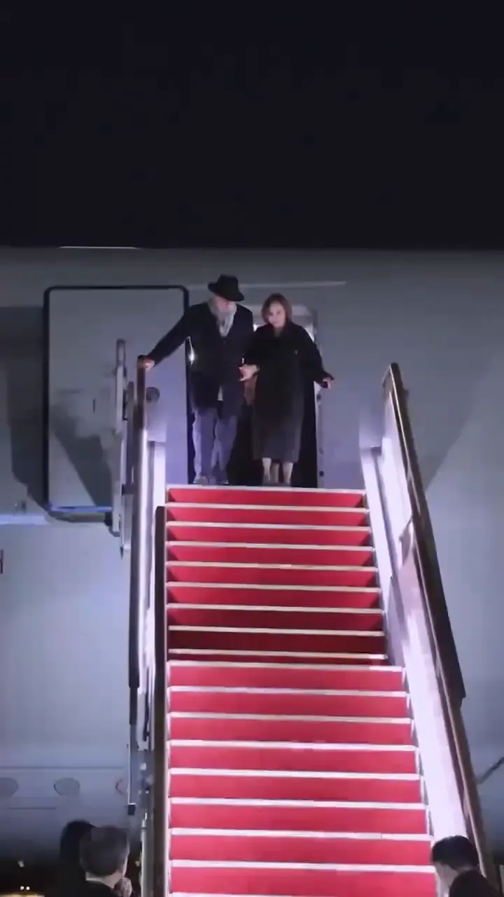 1 X에서 Lula 님 Bom dia Brasil Já estou em Seul na Coreia do Sul para cumprir mais uma agenda importante fortalecer laços do Brasil_000019.344.webp