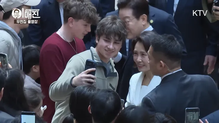 videoframe_1462785.png