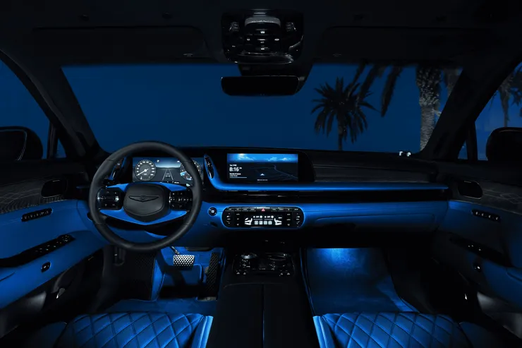 genesis-g90-black-tailored-3.jpg