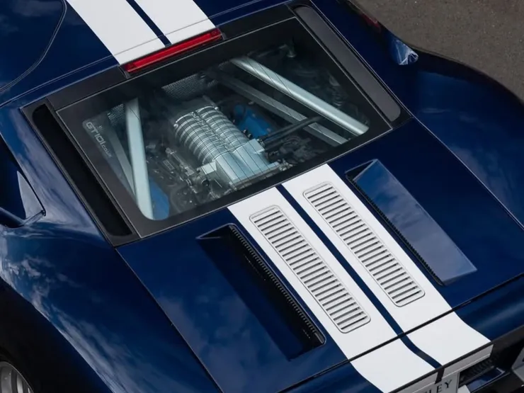 2006-ford-gt-for-sale-3.jpg
