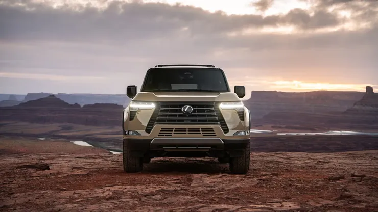 2024-lexus-gx-550-overtrail-in-earth.jpg