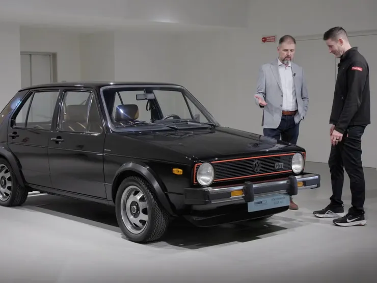 first-volkswagen-golf-gti-8.jpg
