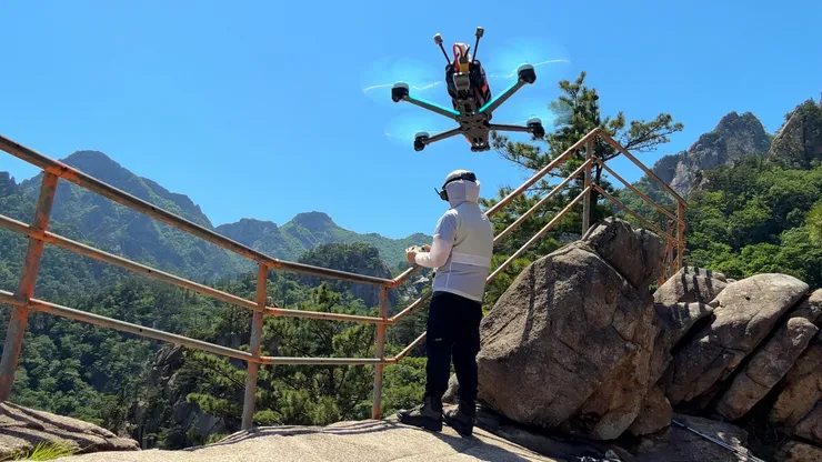 DJI_20260530125502_0001_D_joined_stabilized.00_01_55_00.Still014.jpg