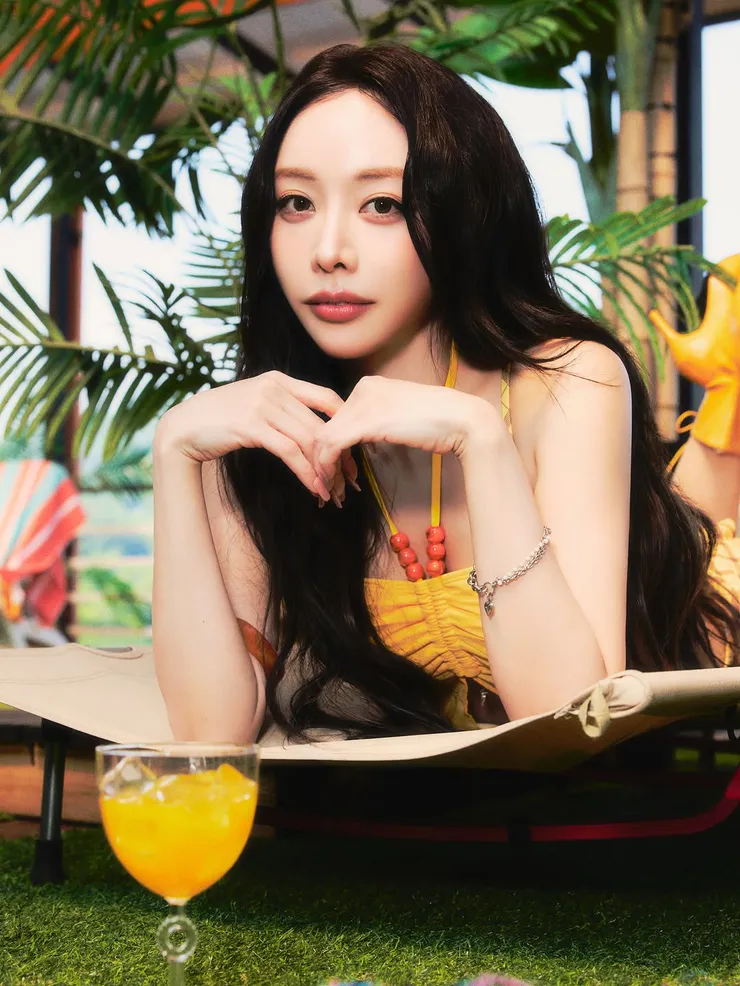 브브걸 여름 신곡 <바디 웨이브> 뮤비 이미지 8