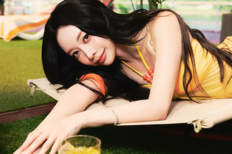 브브걸 여름 신곡 <바디 웨이브> 뮤비 이미지 9