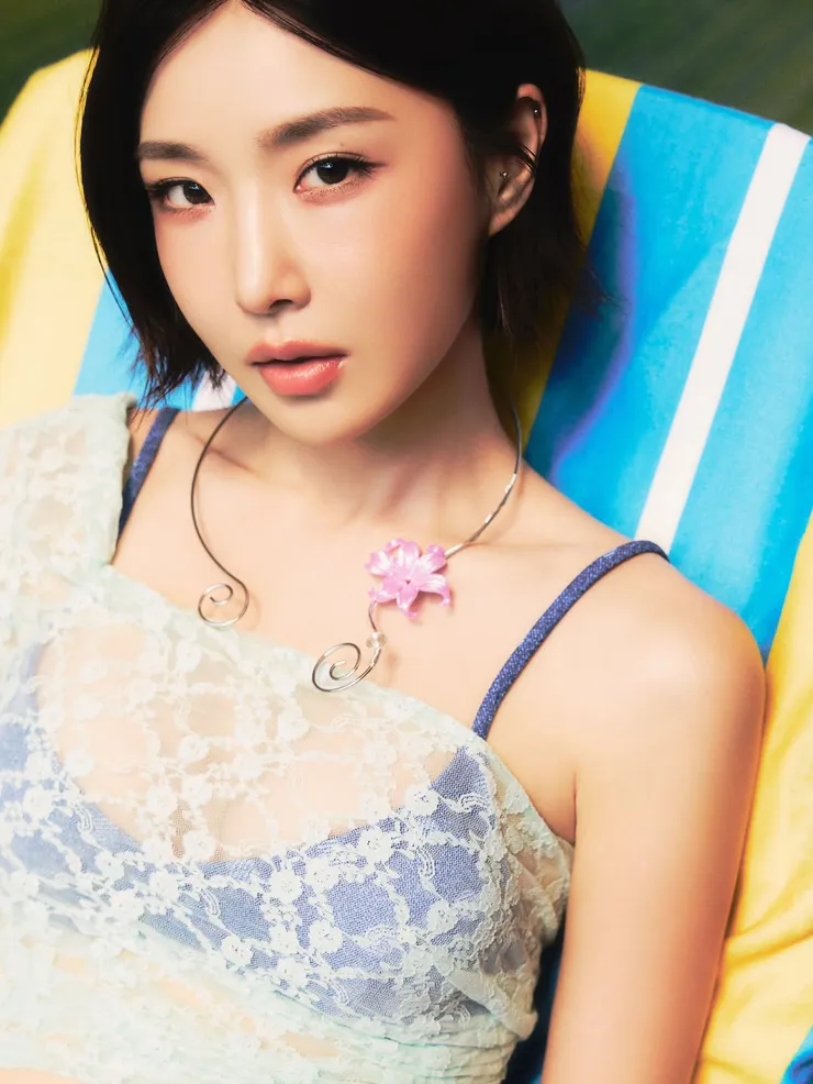 브브걸 여름 신곡 <바디 웨이브> 뮤비 이미지 12