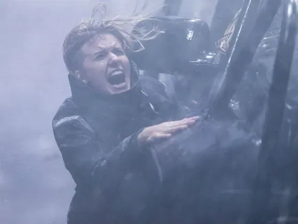 the-hurricane-heist-maggie-grace-2.webp