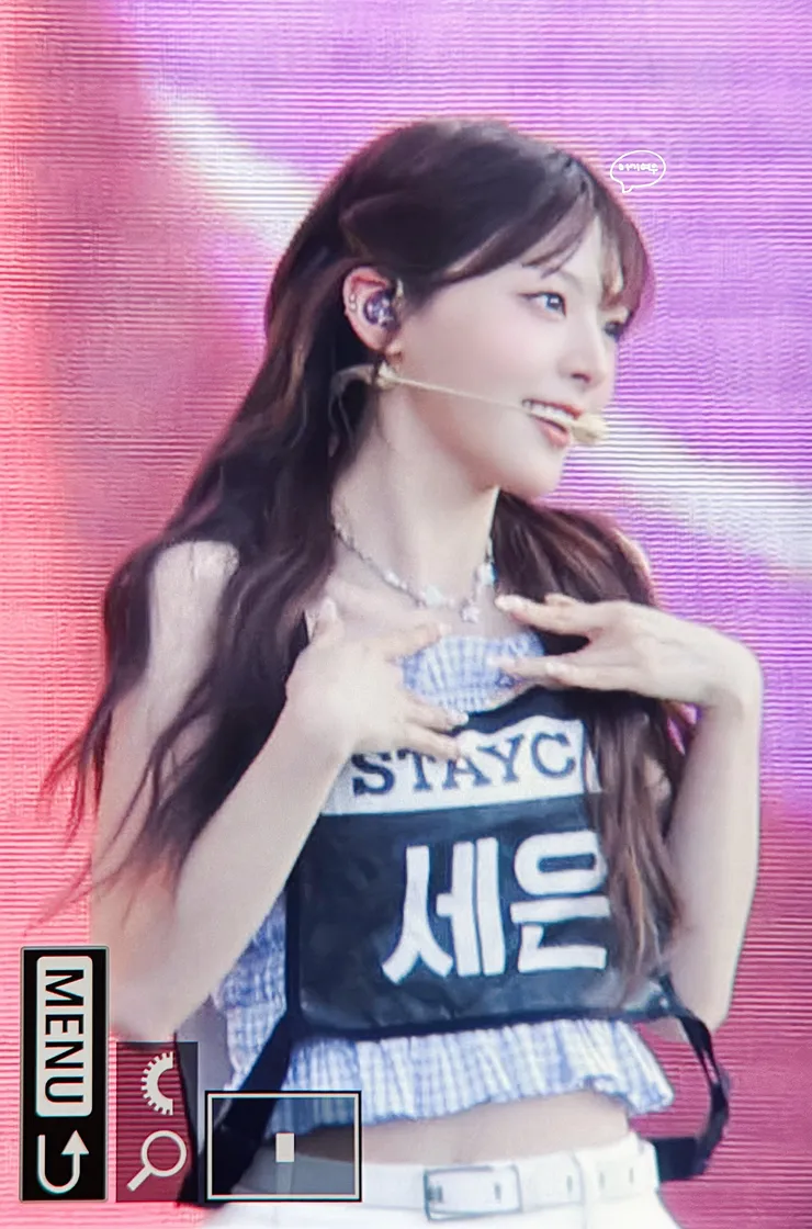 HODmtedagAAkY6l.jpg