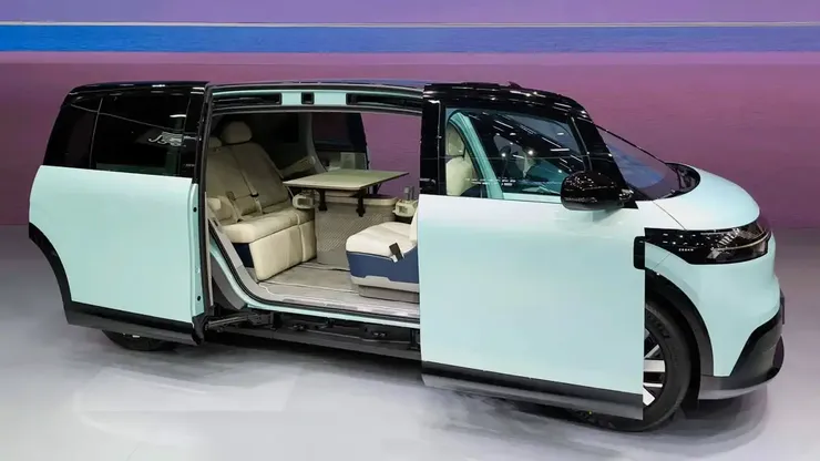 zeekr-mix-korea-spotted-electric-minivan-carnival-competitor-4.webp