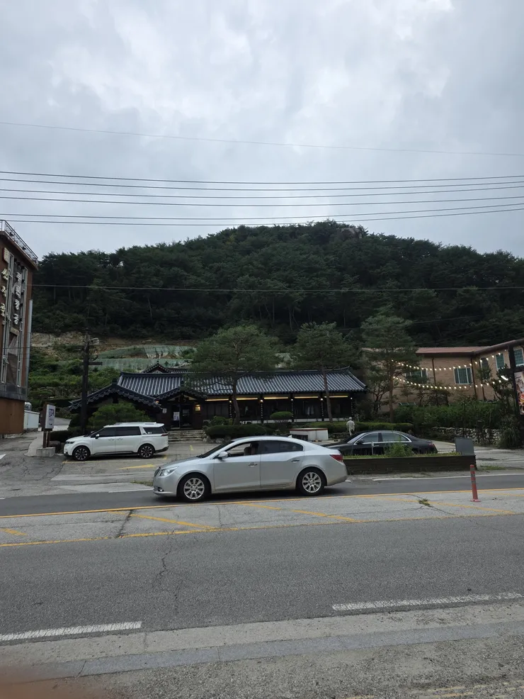 포천 소갈비집 왔습니다(귀티나는 중년 부부) 이미지 1