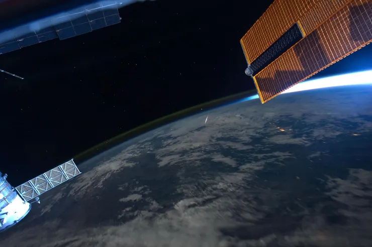 579890main-iss028e024847-full.jpg