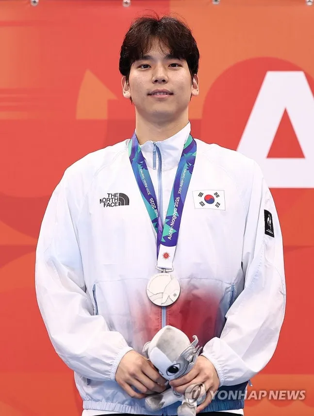 여자농구 결승전 진출!/승마 마장마술 단체 은메달/수영 이주호 은메달/ 이미지 12