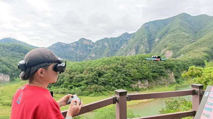 DJI_20260905161156_0001_D_joined_stabilized.00_15_10_25.Still020.jpg
